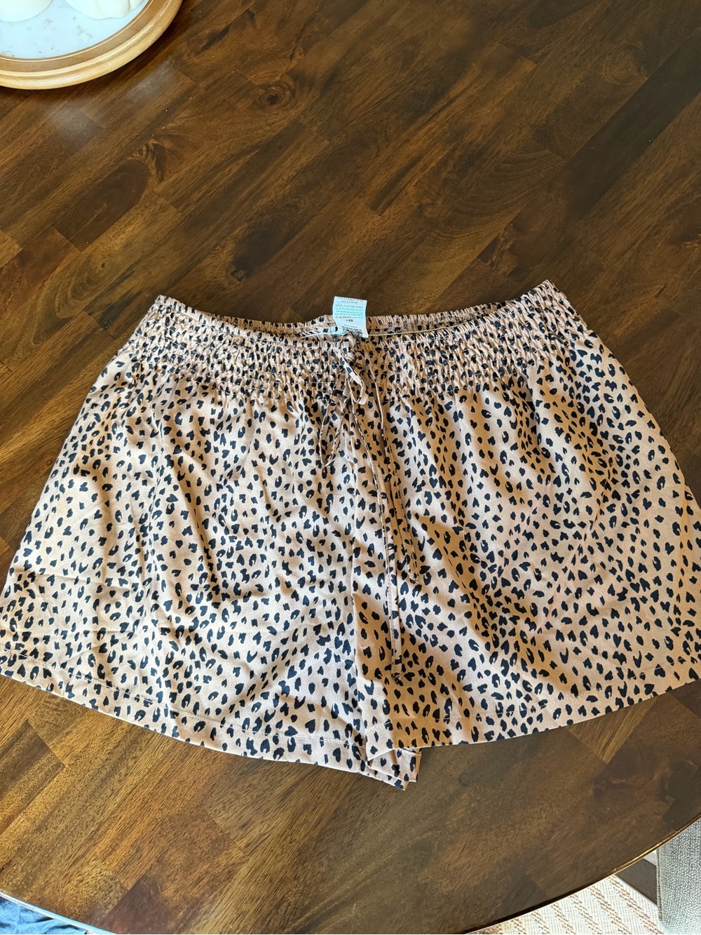 SHEIN Beige Leopard Print Smocked Waist Shorts